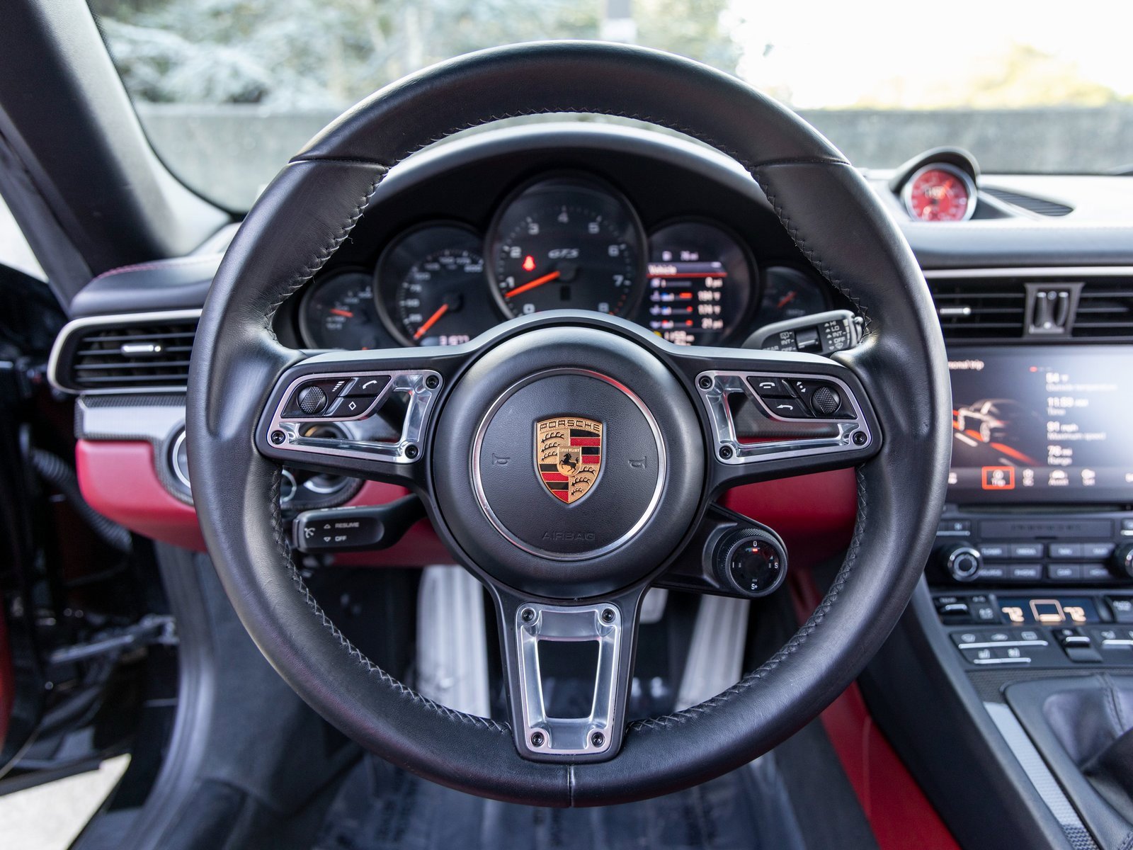 Certified 2018 Porsche 911 Targa 4 GTS image 33