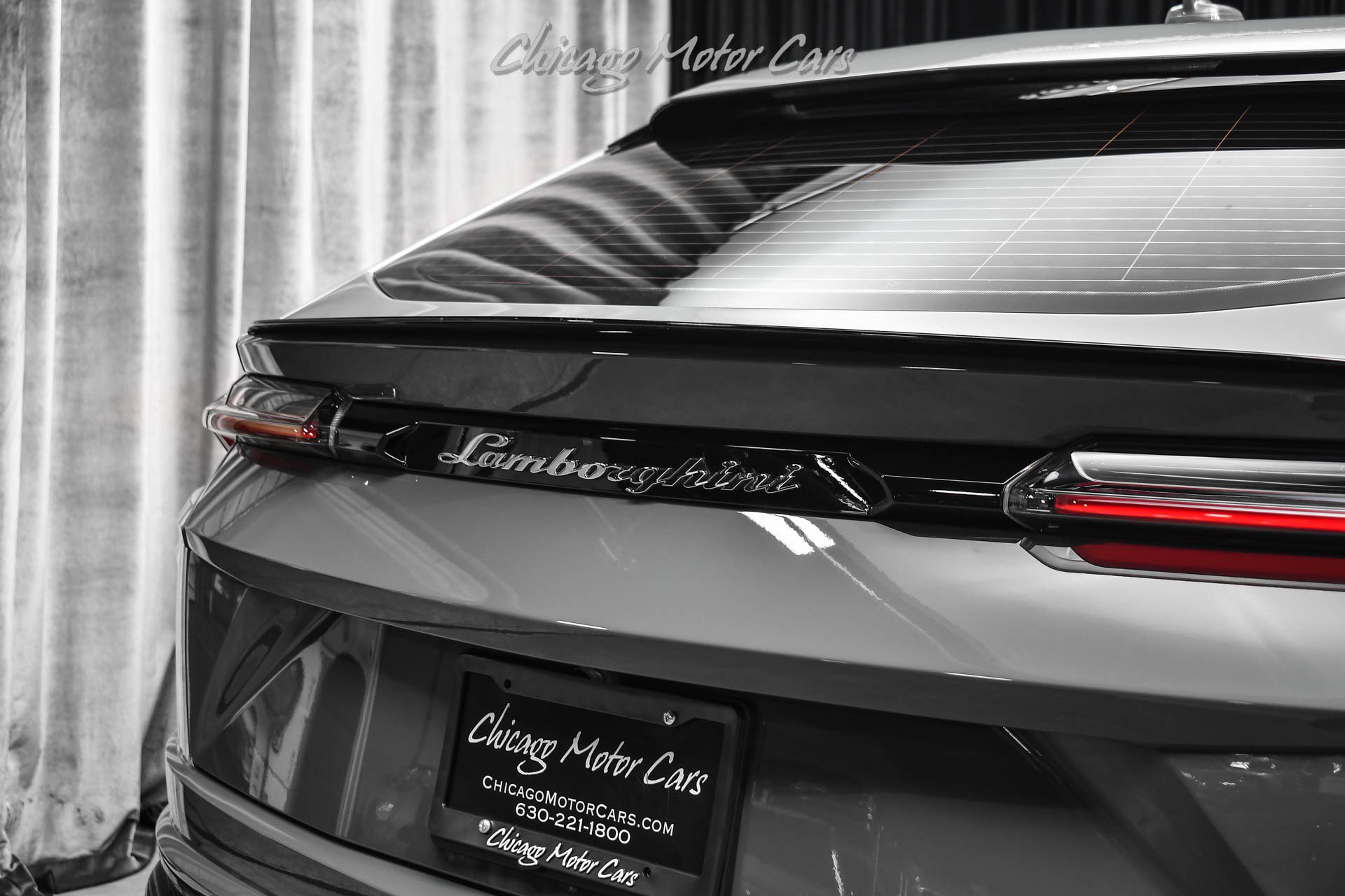 Used 2021 Lamborghini Urus AWD/4WD image 45