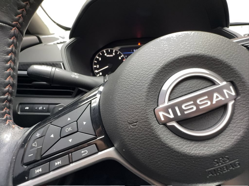 Used 2023 Nissan Altima 2.5 SR w/ SR Premium Package AWD/4WD image 41