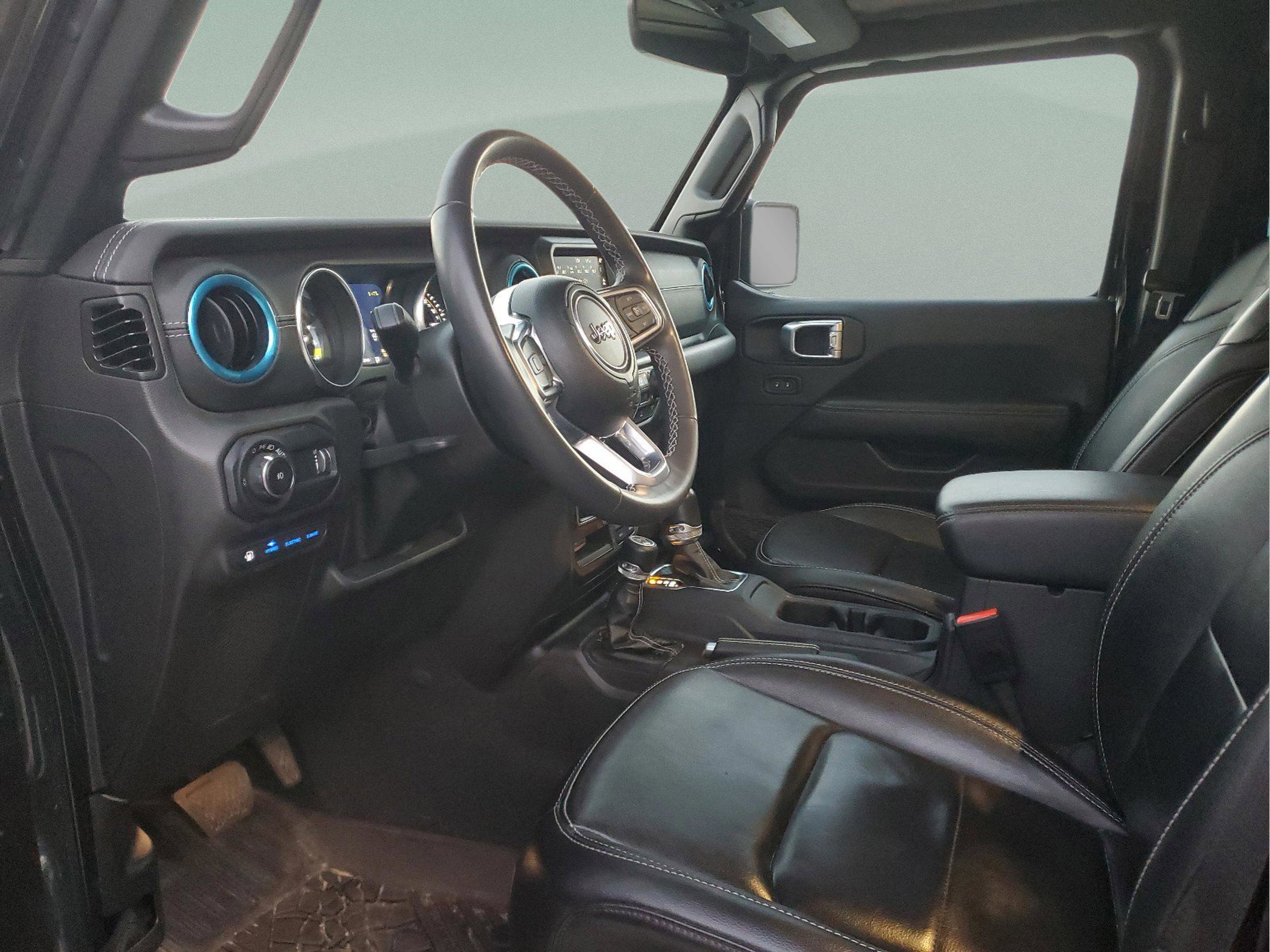 Certified 2023 Jeep Wrangler Sahara image 16