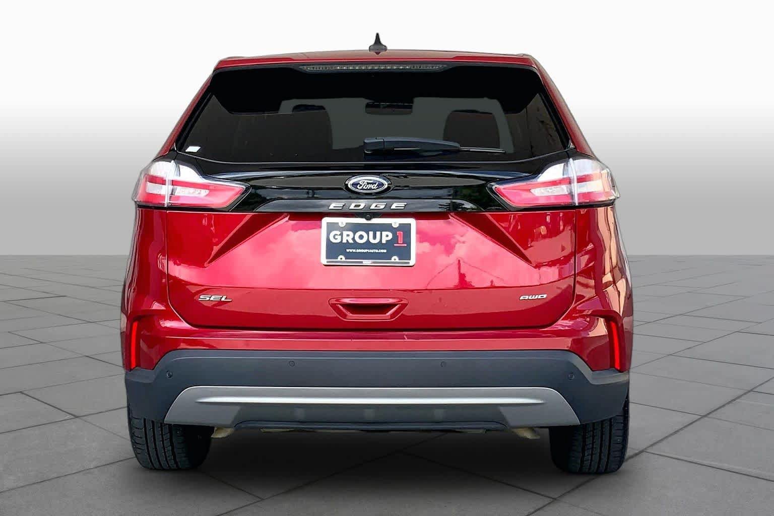 Used 2024 Ford Edge SEL AWD/4WD image 5