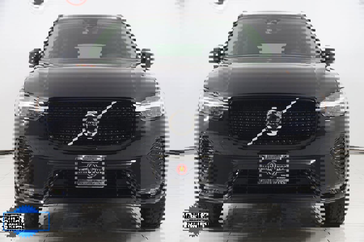 Used 2025 Volvo XC60 B5 Plus image 53