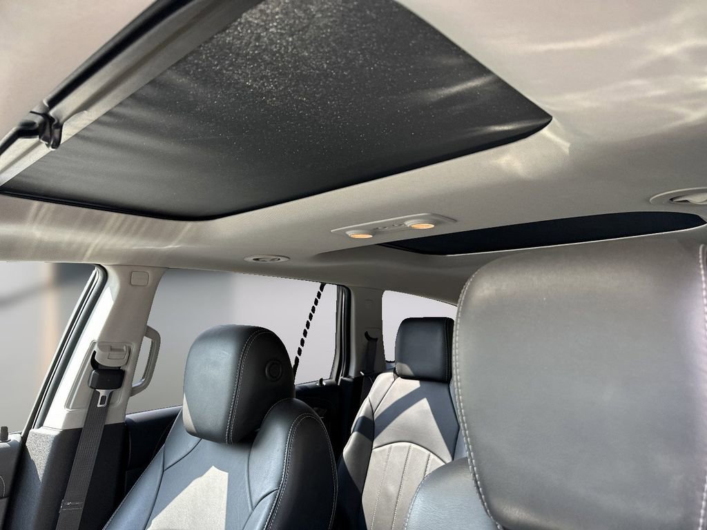 Used 2017 Buick Enclave Premium w/ Enclave Sport Touring Edition image 8