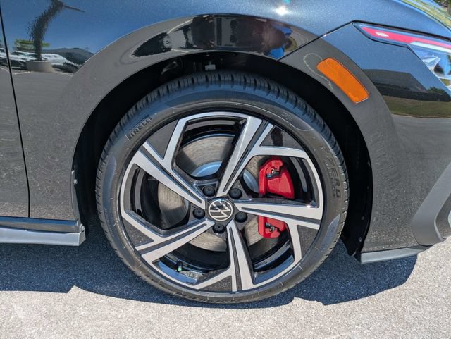 New 2026 Volkswagen GTI SE FWD image 11