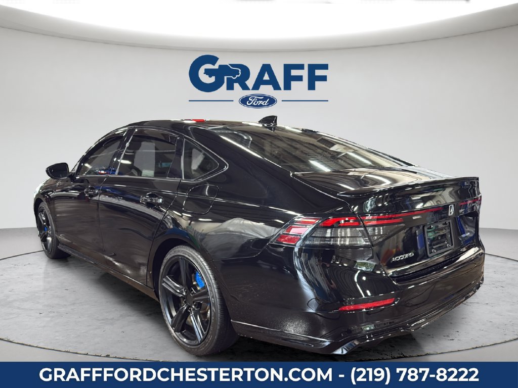 Used 2024 Honda Accord Sport image 11