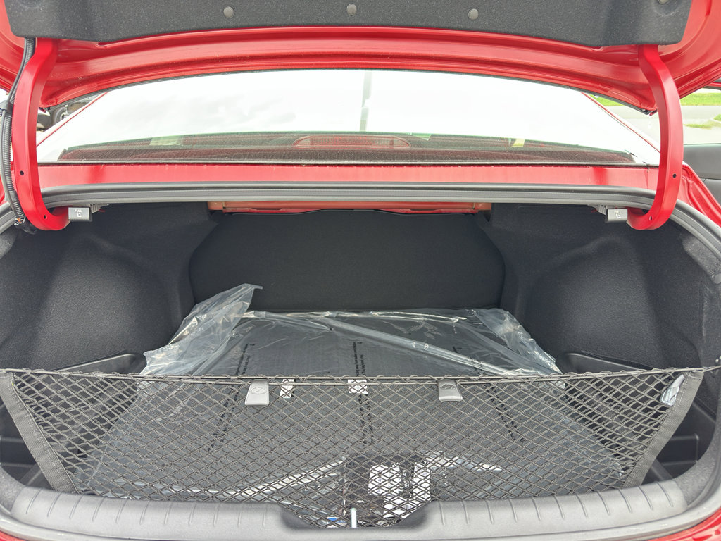 New 2025 Hyundai Elantra Sport image 31