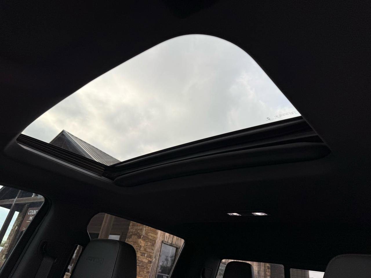 Used 2019 GMC Sierra 1500 AT4 w/ AT4 Premium Package AWD/4WD image 12