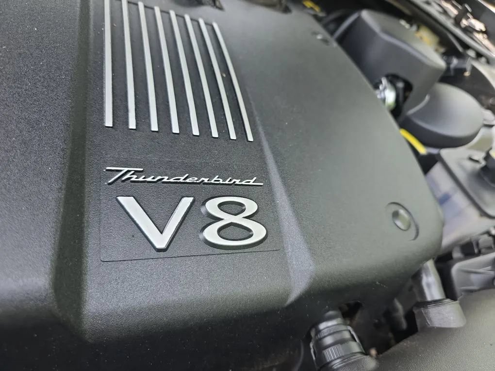 Used 2002 Ford Thunderbird RWD image 32