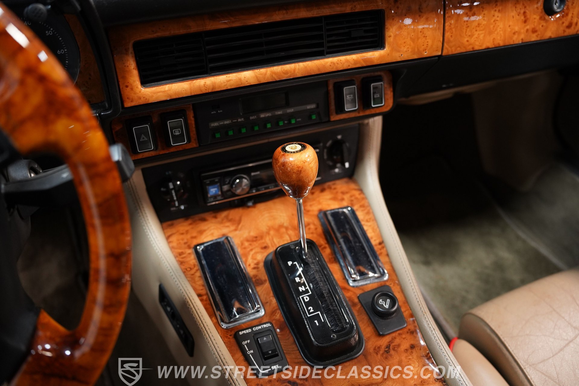 Used 1991 Jaguar XJS V12 Convertible RWD image 33