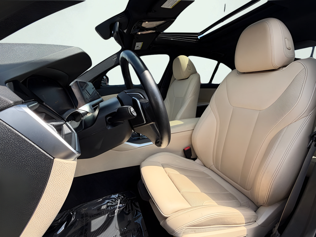 Used 2022 BMW 330e RWD image 17