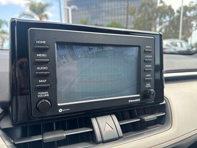 Used 2020 Toyota RAV4 XLE w/ Convenience Package AWD/4WD image 18