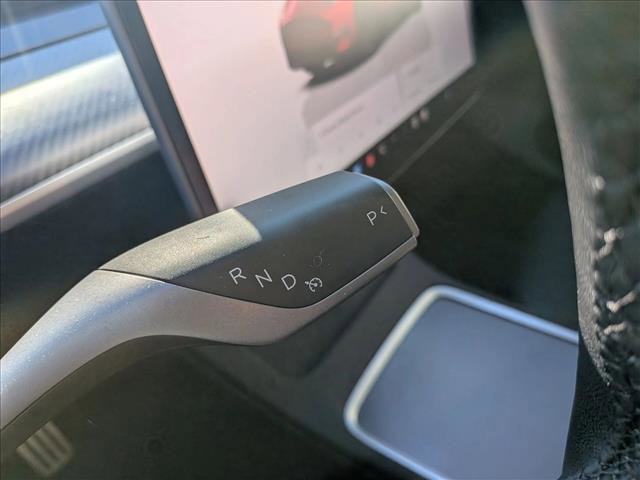 Used 2024 Tesla Model Y Performance image 15