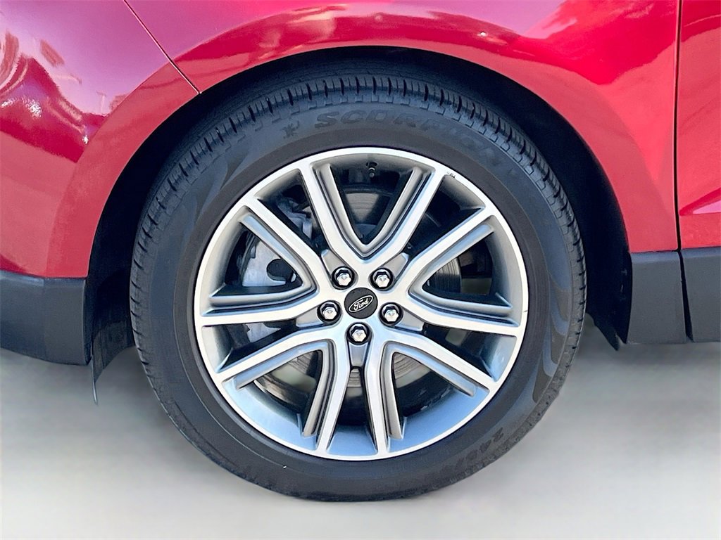 Used 2024 Ford Edge Titanium w/ Equipment Group 301A image 30