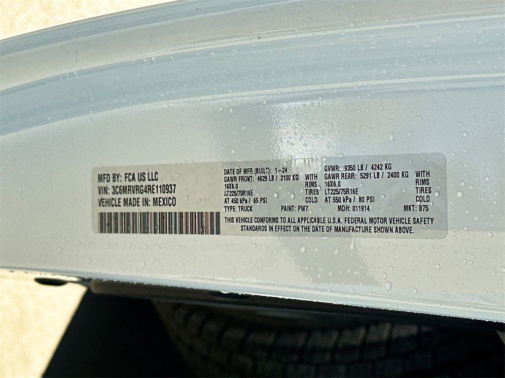 New 2024 RAM ProMaster 3500 w/ Cold Weather Group image 19