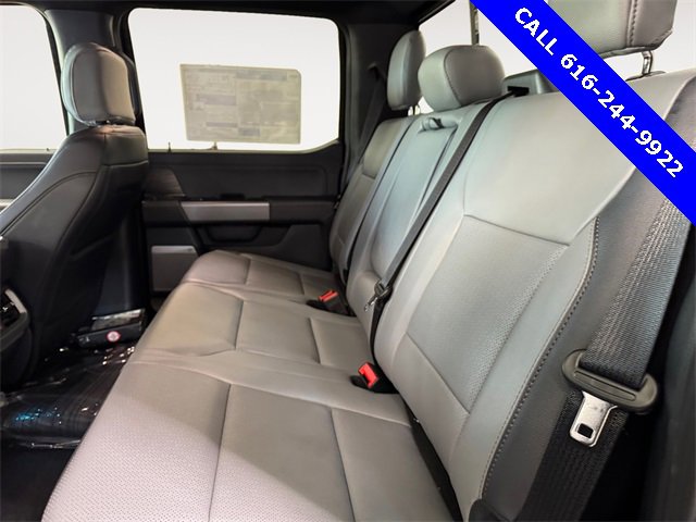 New 2025 Ford F150 Lightning Lariat image 18