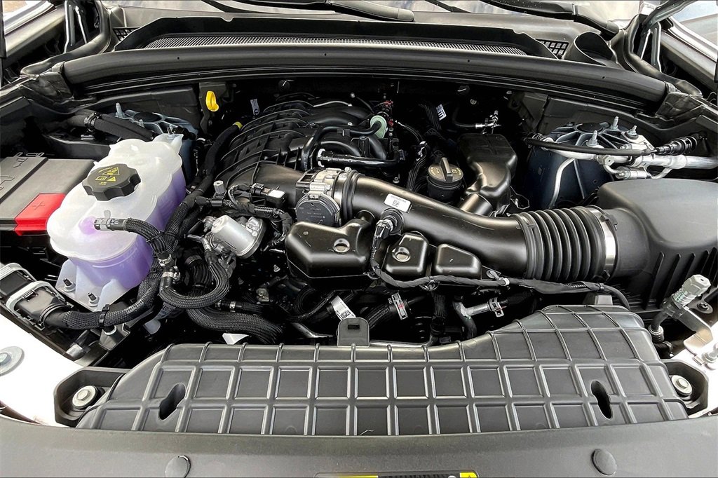 New 2025 Jeep Grand Cherokee L Limited w/ Black Appearance Package image 11