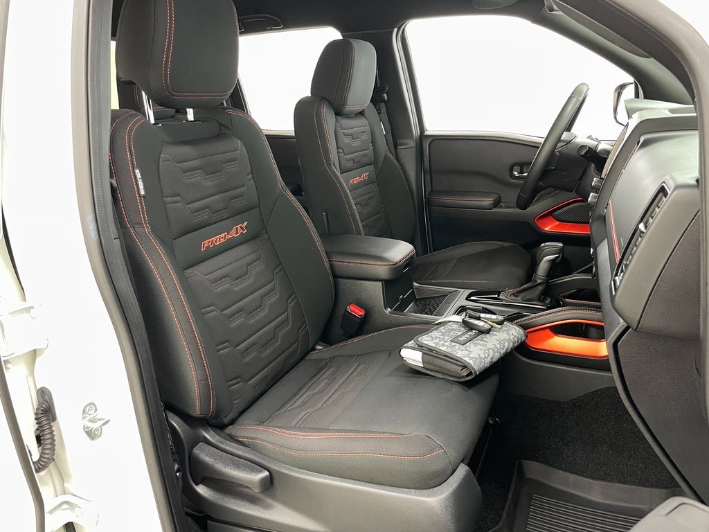 Used 2024 Nissan Frontier PRO-4X w/ Pro Convenience Package image 39