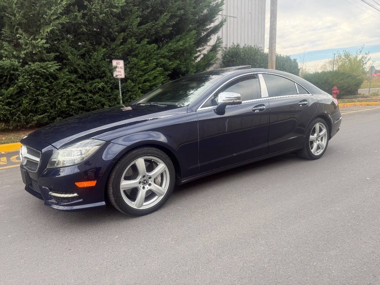 Used 2012 Mercedes-Benz CLS 550 4MATIC image 2