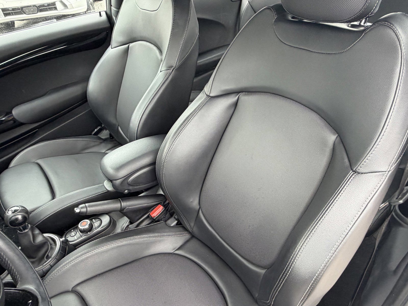 Used 2017 MINI Cooper S FWD image 14