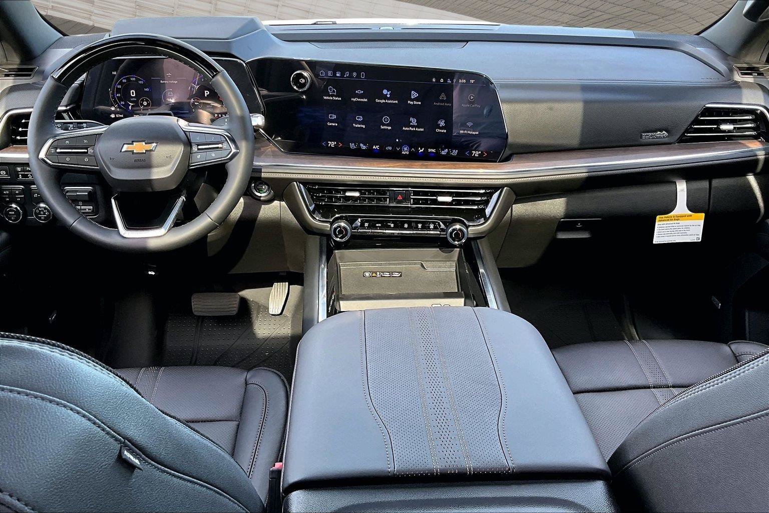 New 2026 Chevrolet Suburban High Country AWD/4WD image 6