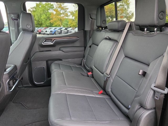 Used 2025 GMC Sierra 1500 SLT w/ SLT Premium Plus Package AWD/4WD image 26