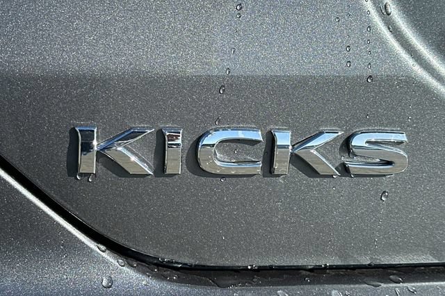 Certified 2025 Nissan Kicks Play S FWD image 19