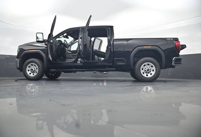New 2026 GMC Sierra 3500 Pro w/ 1SA Pro Safety Plus Package AWD/4WD image 34