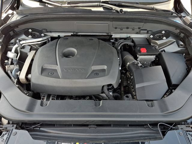 Used 2020 Volvo XC60 T5 Momentum AWD/4WD image 27