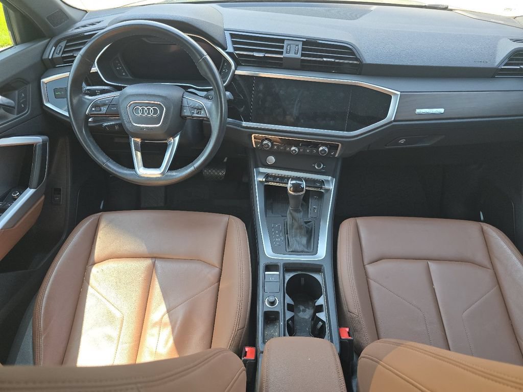Used 2020 Audi Q3 2.0T Premium Plus w/ Premium Plus Package AWD/4WD image 20