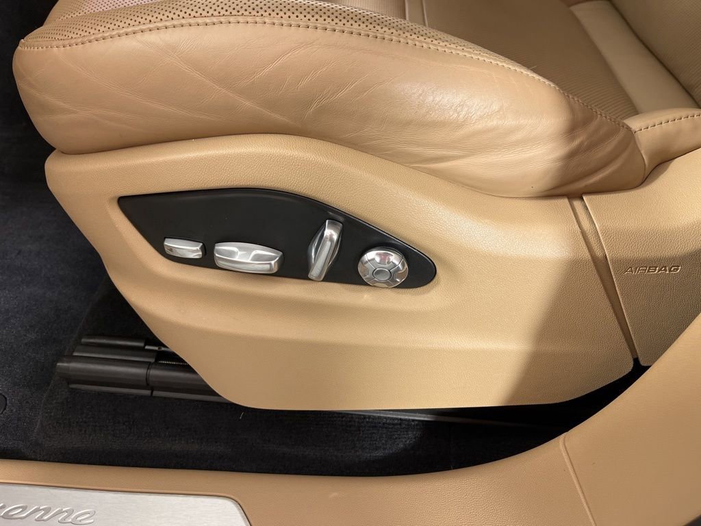 Used 2019 Porsche Cayenne image 23