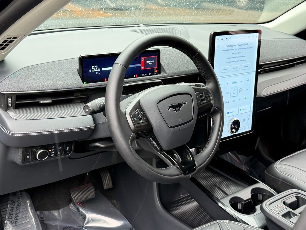 Certified 2025 Ford Mustang Mach-E Premium AWD/4WD image 18