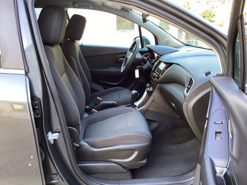 Used 2019 Chevrolet Trax LT image 30