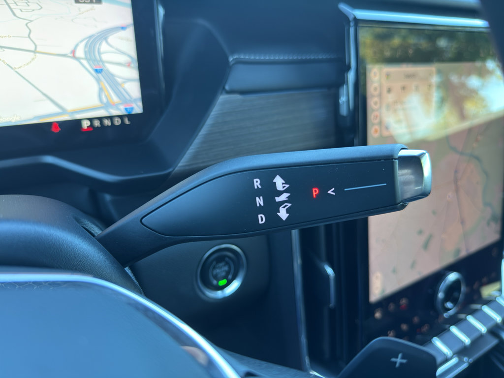 Used 2024 GMC Acadia Denali w/ Super Cruise Package image 21