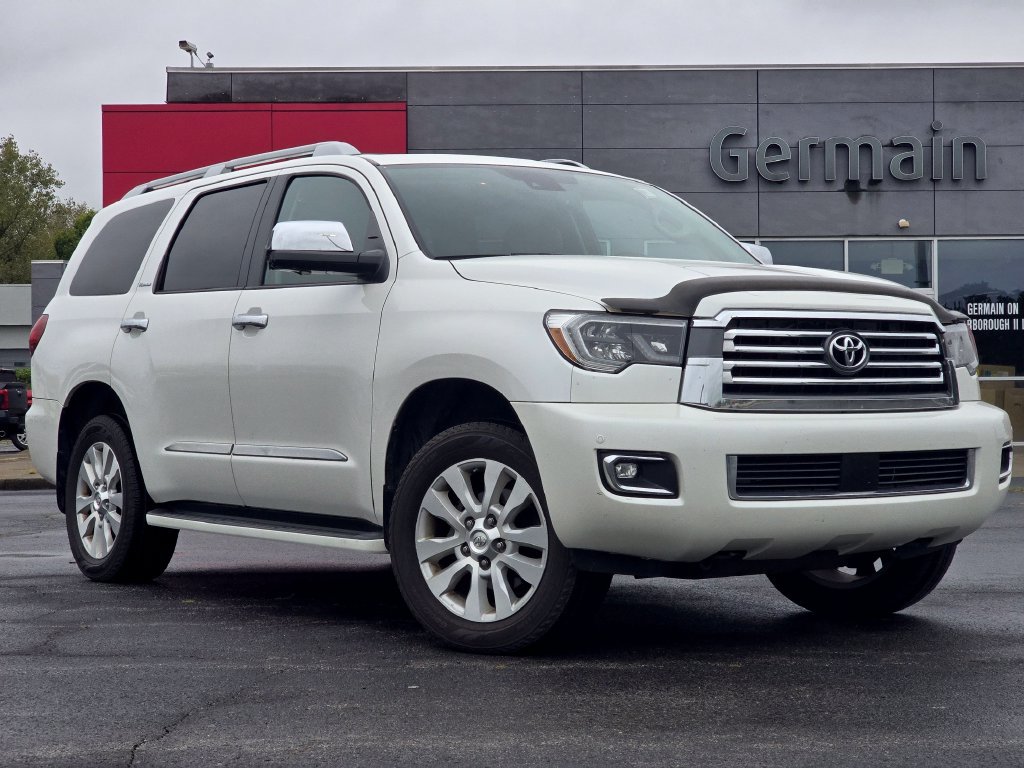 Used 2018 Toyota Sequoia Platinum AWD/4WD image 3