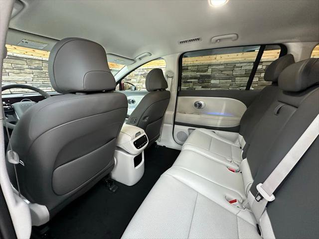 New 2026 Hyundai Ioniq 9 SEL image 17