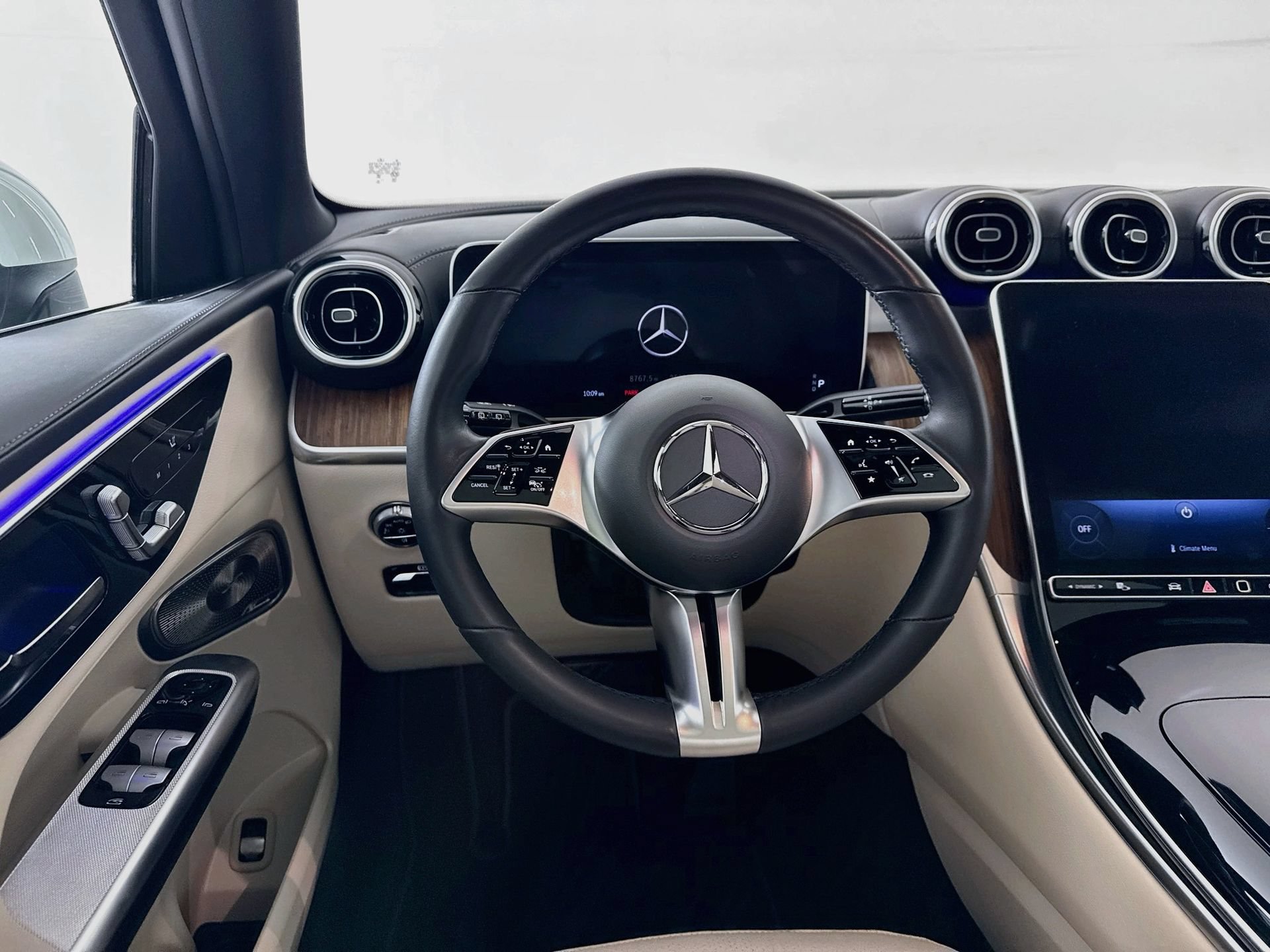 Certified 2023 Mercedes-Benz GLC 300 4MATIC image 25