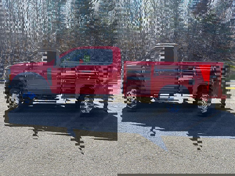 New 2025 Ford F550 4x4 SuperCab Super Duty w/ XLT Value Package image 10