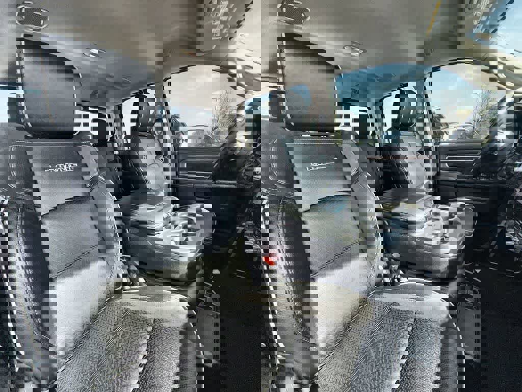 Used 2024 RAM 2500 Laramie image 14