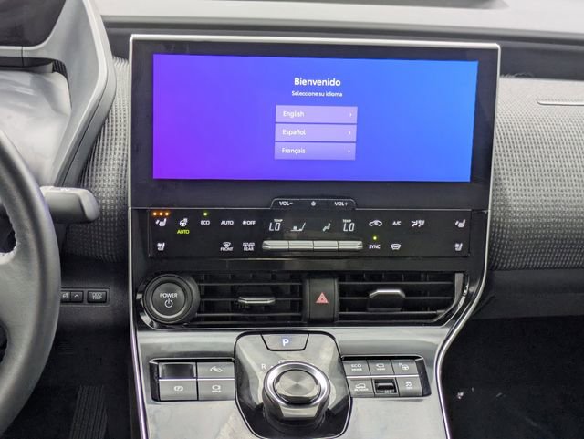 Used 2024 Toyota bZ4X AWD image 15