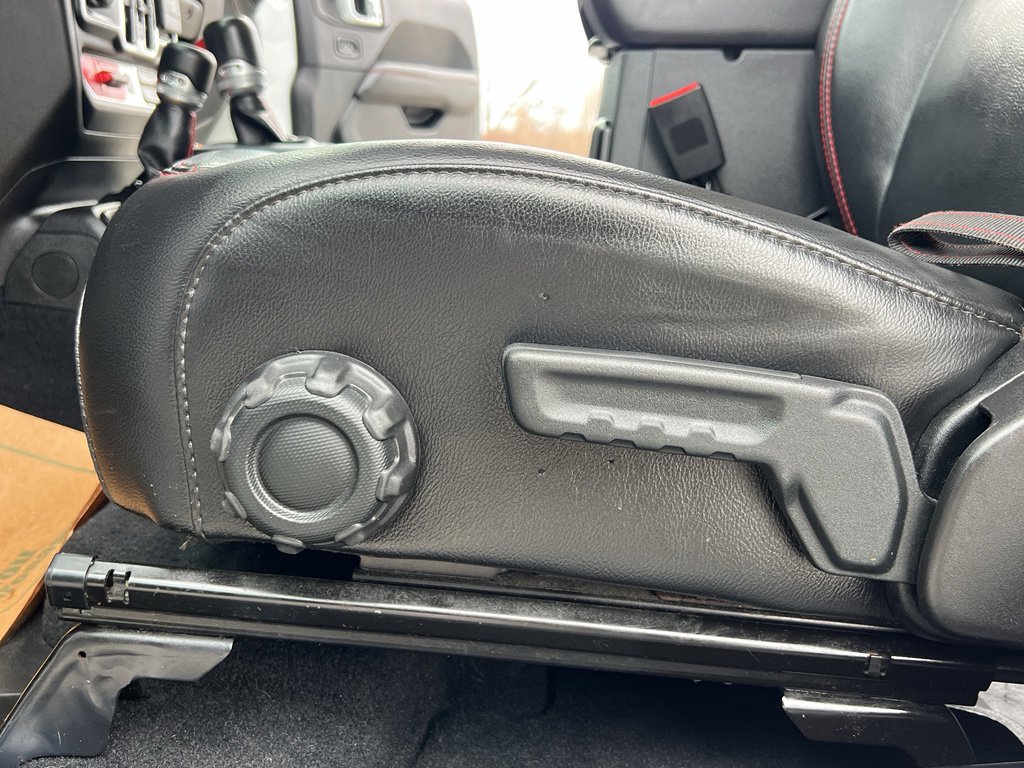 Used 2019 Jeep Wrangler Unlimited Rubicon w/ Dual Top Group image 15