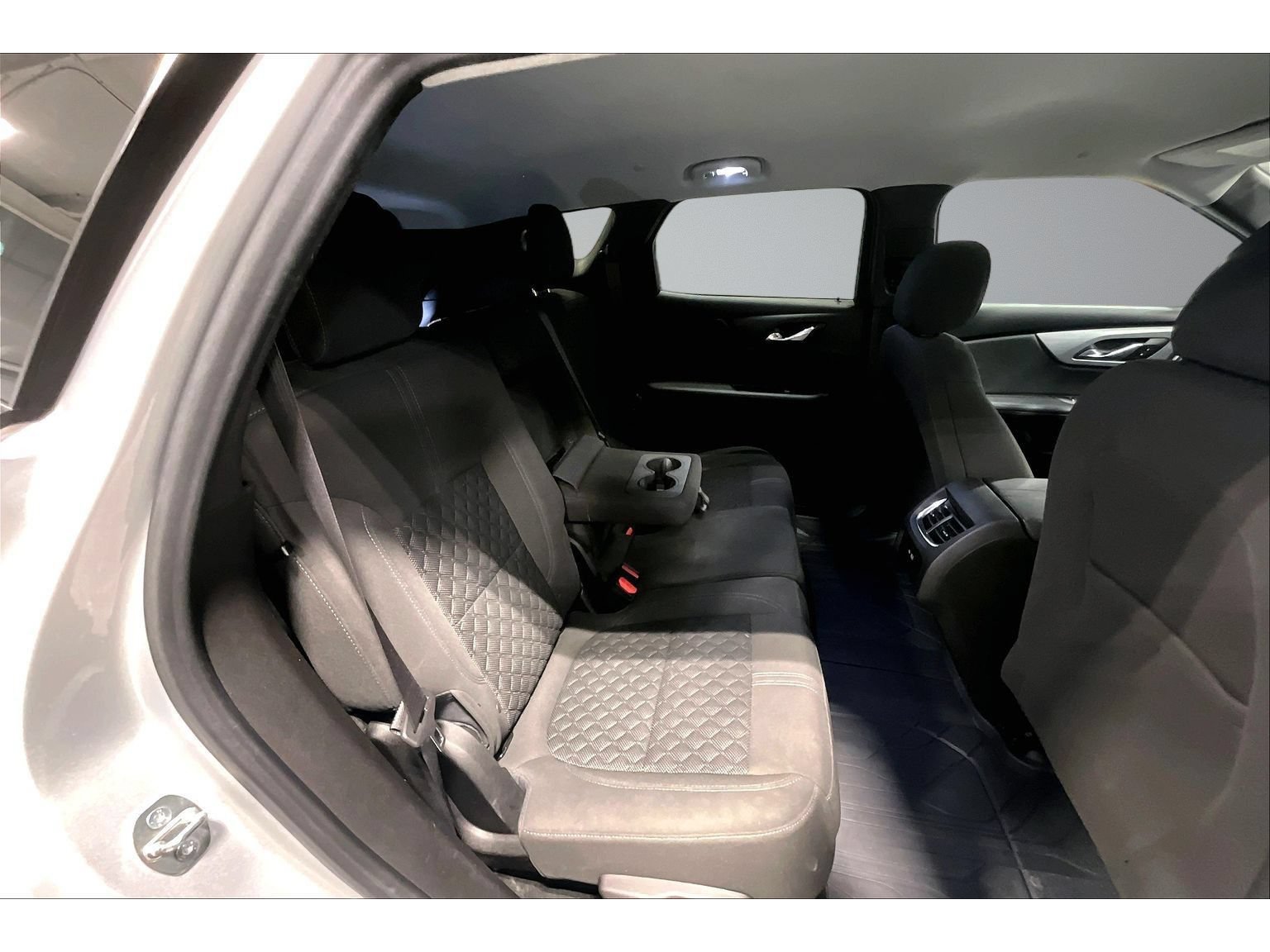 Used 2019 Chevrolet Blazer LT AWD/4WD image 38