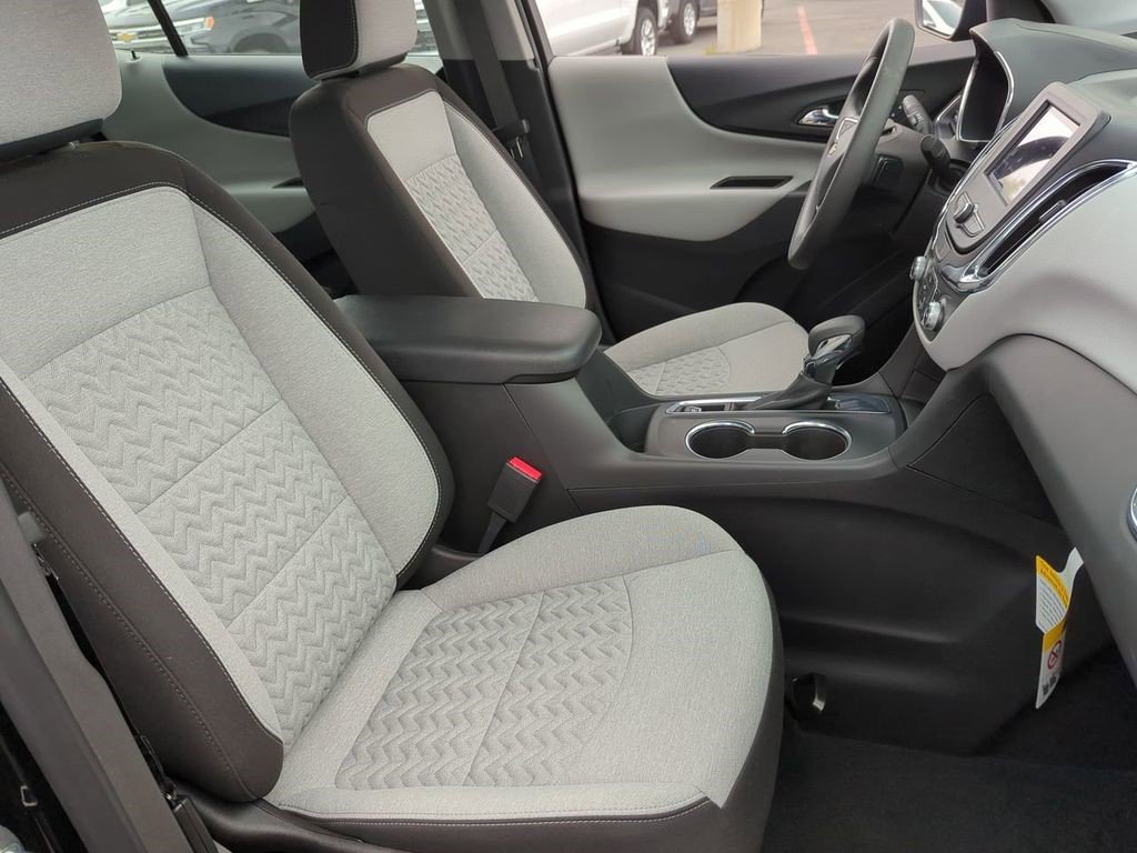 Certified 2023 Chevrolet Equinox LS FWD image 26