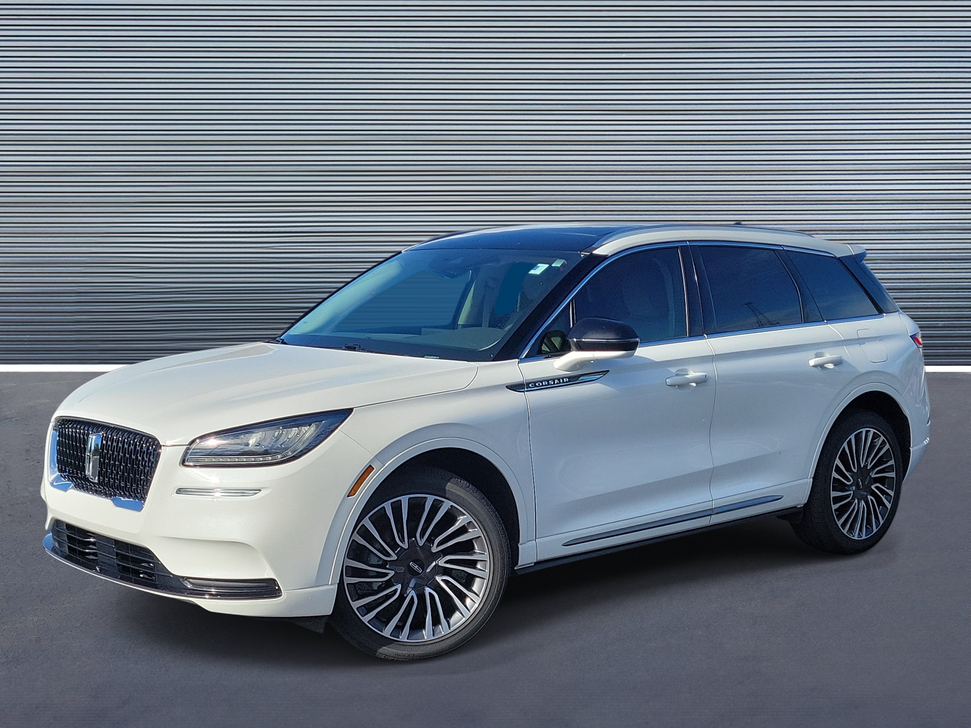 Used 2022 Lincoln Corsair Reserve w/ Sport Package AWD/4WD image 1