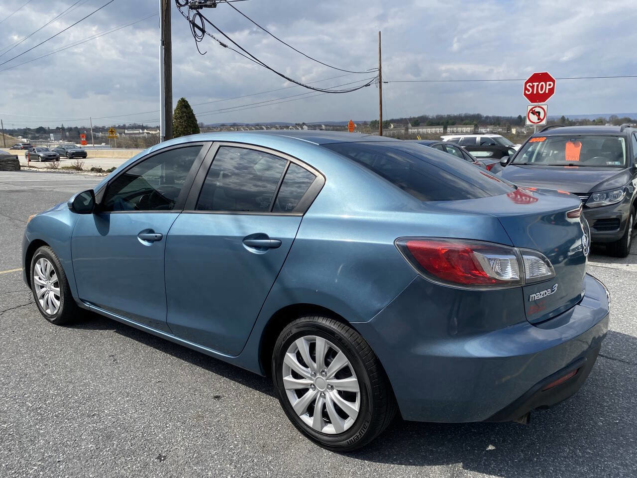 Used 2011 MAZDA MAZDA3 i Sport image 8