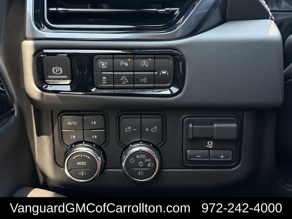 New 2026 GMC Yukon AT4 Ultimate w/ LPO, Floor Liner Package AWD/4WD image 20