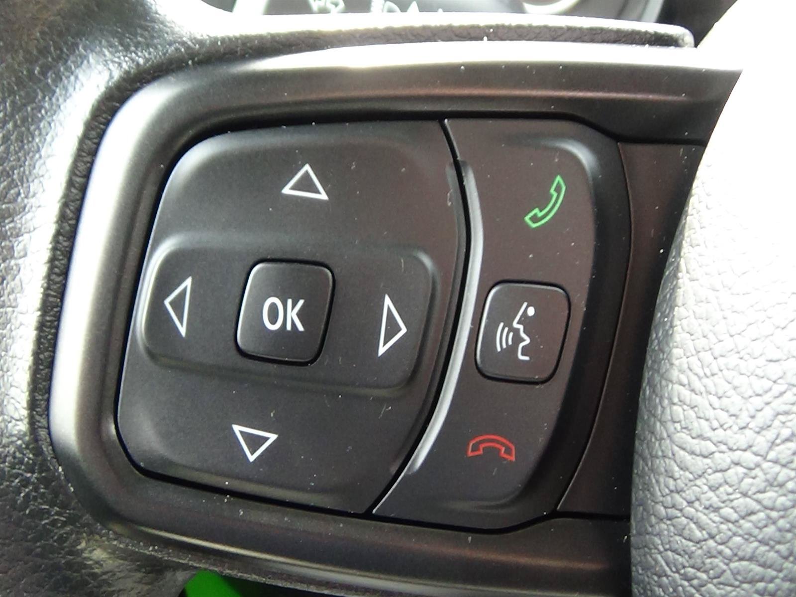 Certified 2025 Jeep Wrangler Sport AWD/4WD image 13