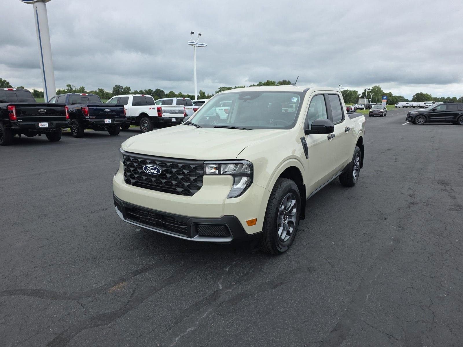 New 2025 Ford Maverick XLT w/ XLT Luxury Package image 1