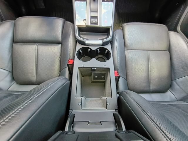 Used 2022 Porsche Macan AWD/4WD image 51