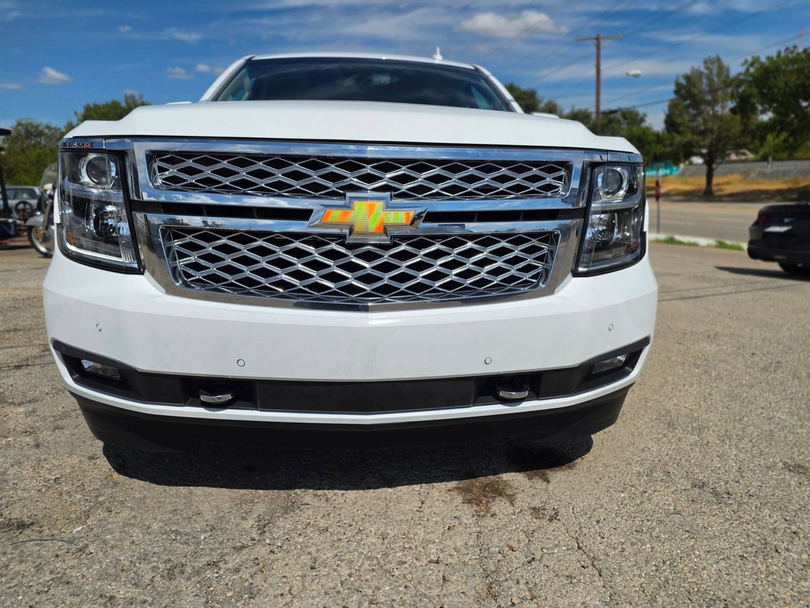 Used 2019 Chevrolet Tahoe LT w/ LT Signature Package RWD image 7
