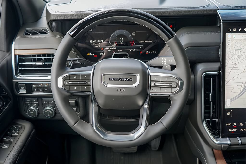 New 2026 GMC Yukon Denali w/ Denali Reserve Package AWD/4WD image 23